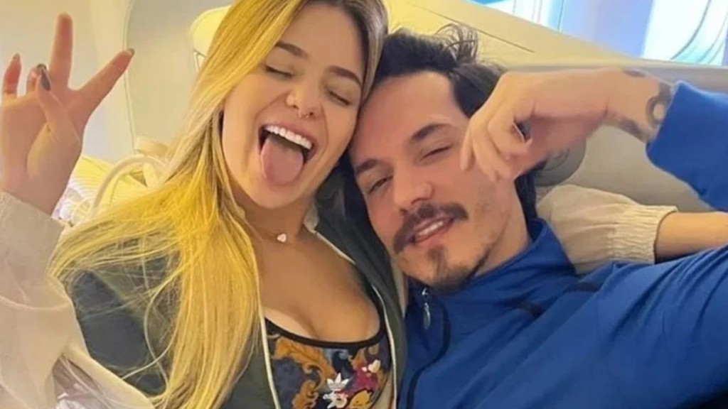 Eliezer revela combinado inusitado que fez com a esposa, Viih Tube: ‘Na cama’