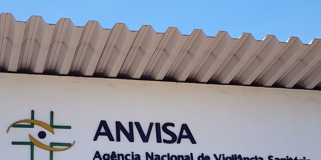 Anvisa alerta sobre repelentes adequados contra o mosquito da dengue