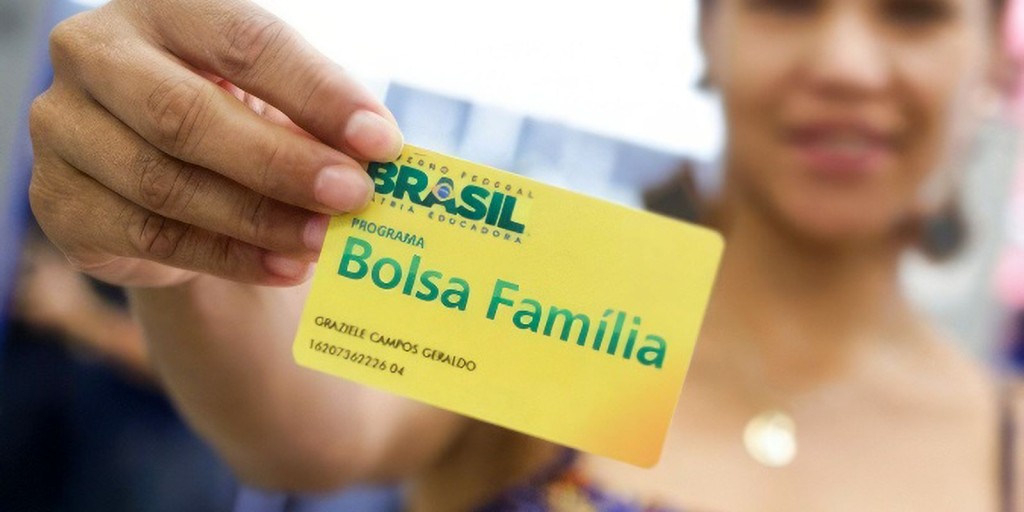 Caixa paga novo Bolsa Família a beneficiários com NIS de final 5