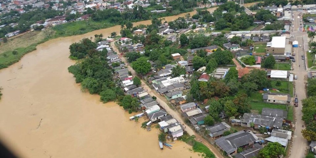 Após 17 dias subindo, Rio Acre está abaixo da cota de transbordo